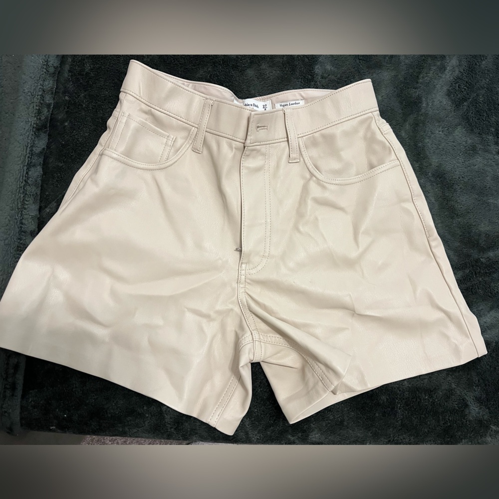 Abercrombie & Fitch Cream High-Waist Faux Leather Shorts with tags